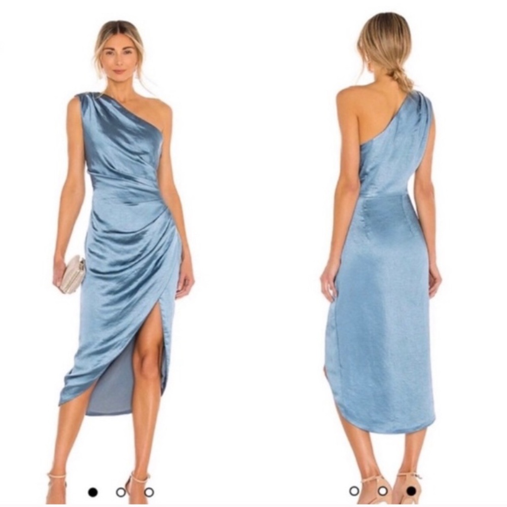Elliatt Cassini Dress Light Blue